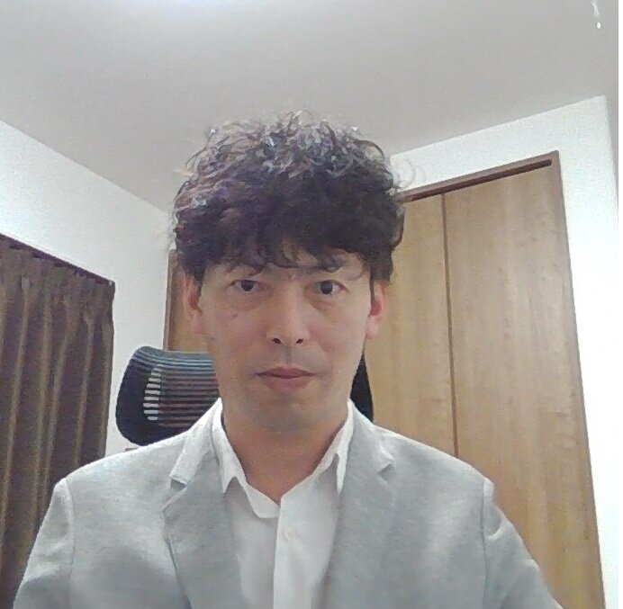 立松_取材対応写真.jpg